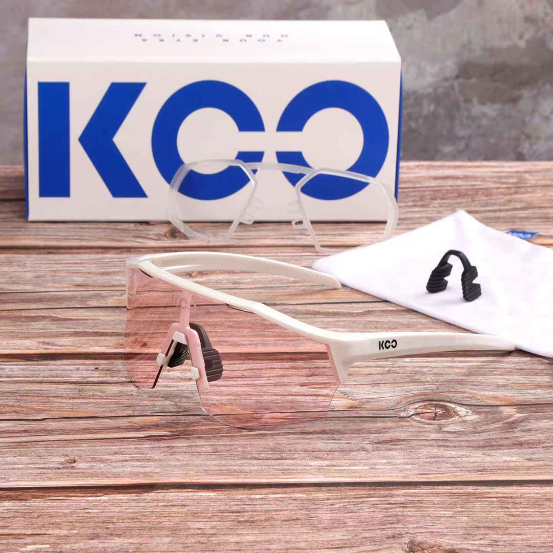 KOO ALIBI BLANCA LENTE ROSA FOTOCROMATICA